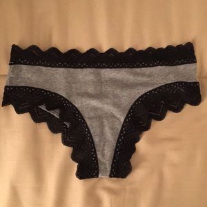 Brand new aerie cheeky cut undies
